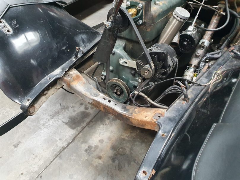 Königsbolzen Vorderachse reparieren Vorderachs-Federung und Reparatur, Bolzenloch der Vorderachse